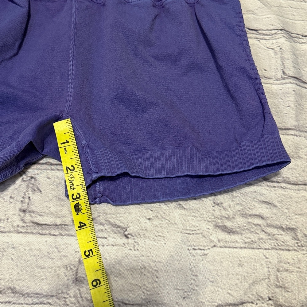 NWOT FP Movement Good Karma Running Shorts - Deep Sea - Size XL - Picture 16 of 16
